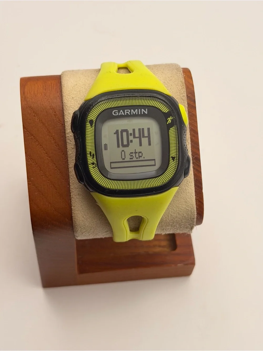 Garmin Forerunner 15, Small, Tested, Charger Included, Smartwatch